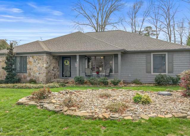 Property at 315 Tigitsi Way, Loudon, TN 37774, 3 beds, 2 baths