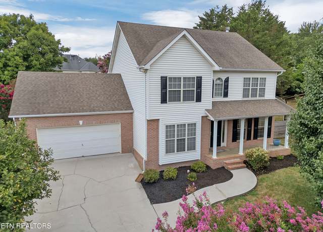 Property at 10313 Saint Regence Ln, Knoxville, TN 37922, 4 beds, 3.5 baths