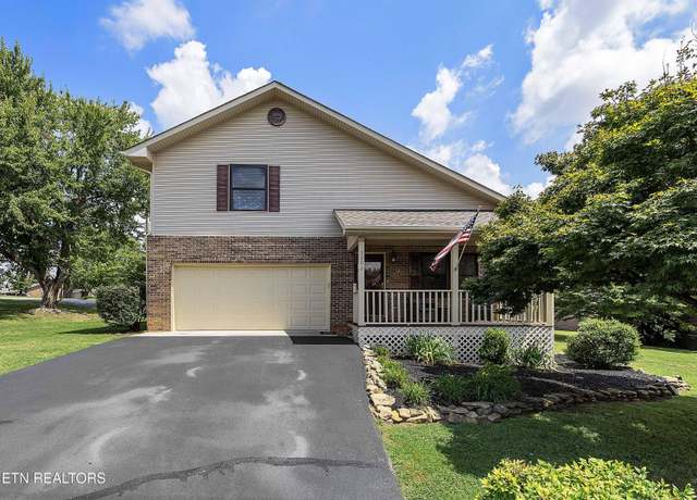 Property at 1202 Fielding Dr, Maryville, TN 37804, 3 beds, 3 baths