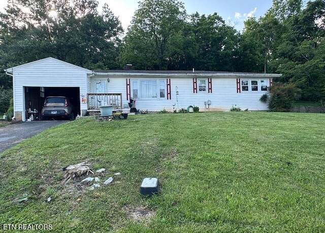 Property at 179 Granby Ln, Harrogate, TN 37752, 3 beds, 1 bath