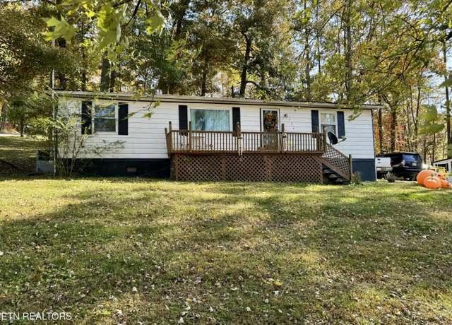 Property at 124 Shumate Dr, New Tazewell, TN 37825, 3 beds, 2 baths