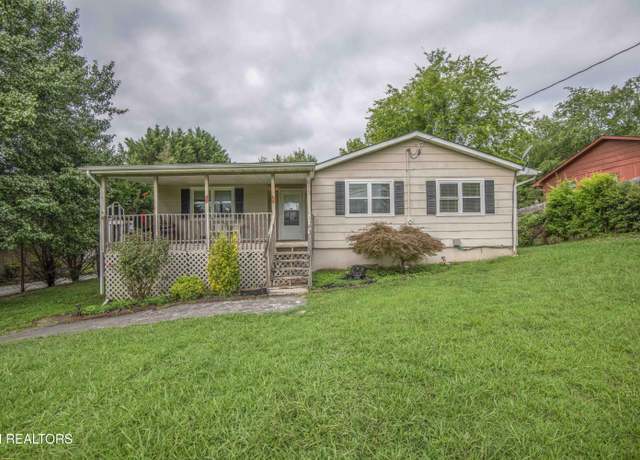 Property at 815 Old Reservoir Rd, Maryville, TN 37804, 3 beds, 2 baths