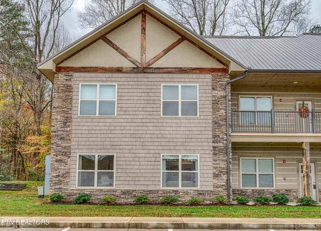Property at 229 Bishops Cap Cir #101, Townsend, TN 37882, 2 beds, 2 baths
