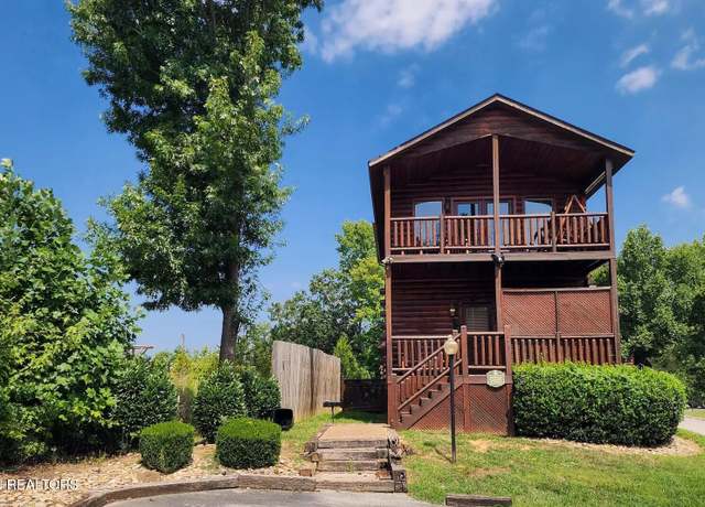 Property at 270 Moose Ridge Way, Pigeon Forge, TN 37863, 2 beds, 2 baths