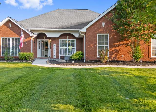 Property at 361 S Wingate Way, Lenoir City, TN 37771, 4 beds, 2.5 baths