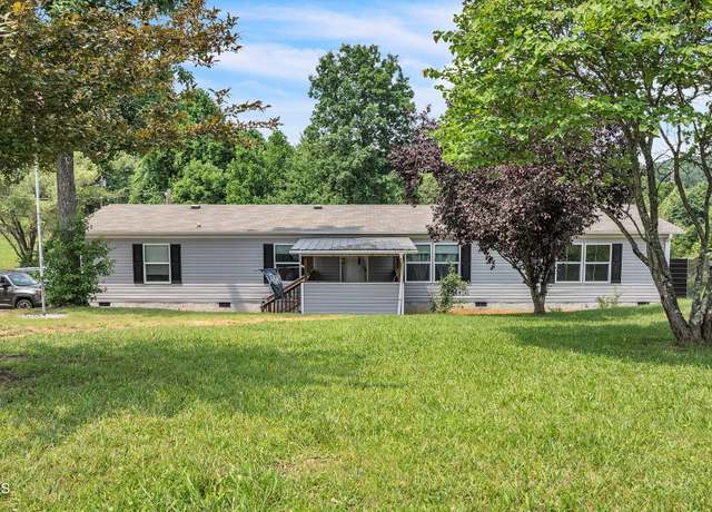 Property at 202 Moosetrail Ln, Powell, TN 37849, 4 beds, 2 baths
