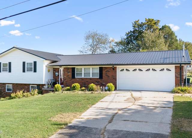 Property at 7338 Palmleaf Rd, Knoxville, TN 37918, 3 beds, 2.5 baths