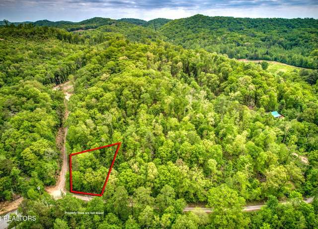 Property at 126 & 130 Lake View Dr, Harriman, TN 37748