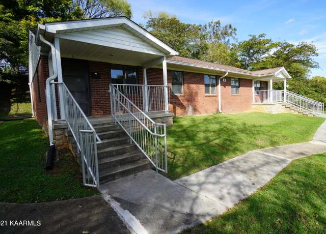 Property at 706 Jay St, Jefferson City, TN 37760, 5 beds