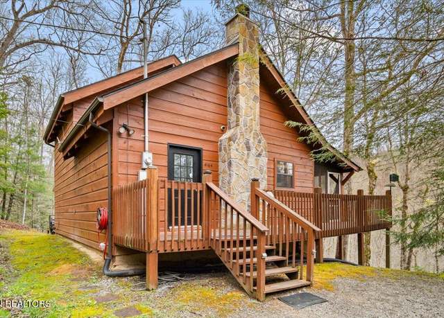 Property at 4164 Lumber Jack Way, Sevierville, TN 37876, 4 beds, 2.5 baths