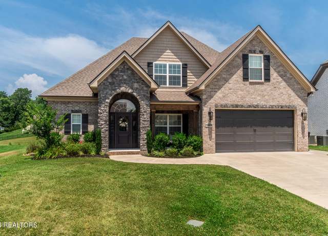Property at 921 Valley Glen Blvd, Knoxville, TN 37922, 4 beds, 3.5 baths
