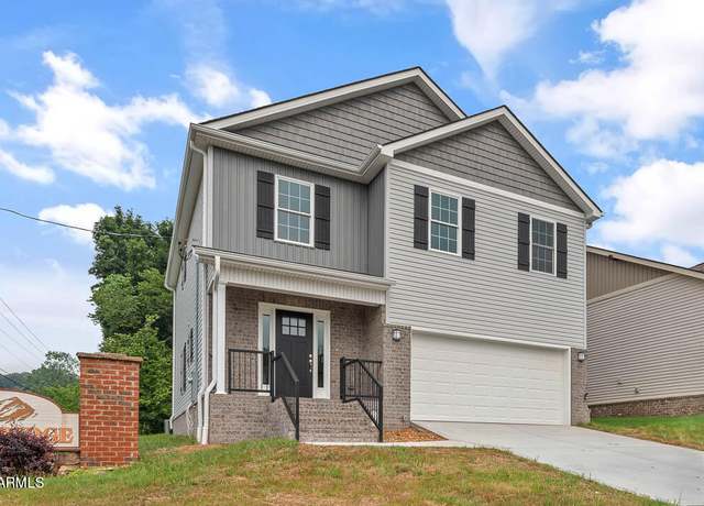 Photo of 2733 Clay Top Ln, Knoxville, TN 37912