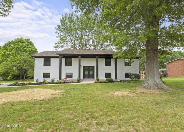 Property at 901 Tampa Rd, Knoxville, TN 37923, 4 beds, 2.5 baths