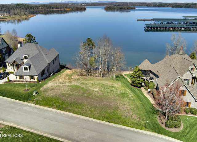 Property at 204 Cypress Pointe Dr, Lenoir City, TN 37772