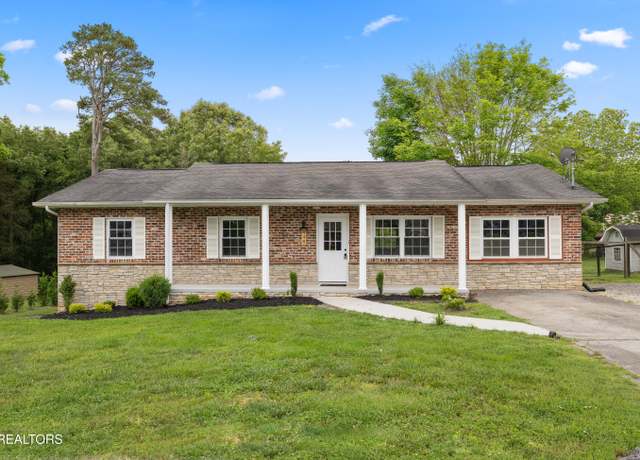 Property at 448 Linder Ln, Lenoir City, TN 37772, 3 beds, 1.5 baths