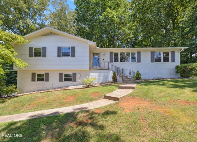 Property at 6916 Riverwood Dr, Knoxville, TN 37920, 4 beds, 3 baths