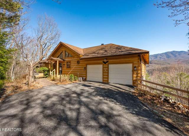 Property at 449 Lucerne Way, Gatlinburg, TN 37738, 3 beds, 2.5 baths