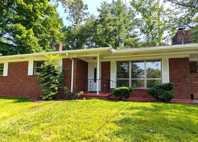 Property at 120 Dale Ave, Oliver Springs, TN 37840, 3 beds, 2 baths