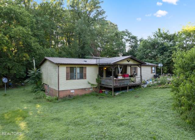 Property at 445 Greenbriar Rd, Sweetwater, TN 37874, 3 beds, 1.5 baths