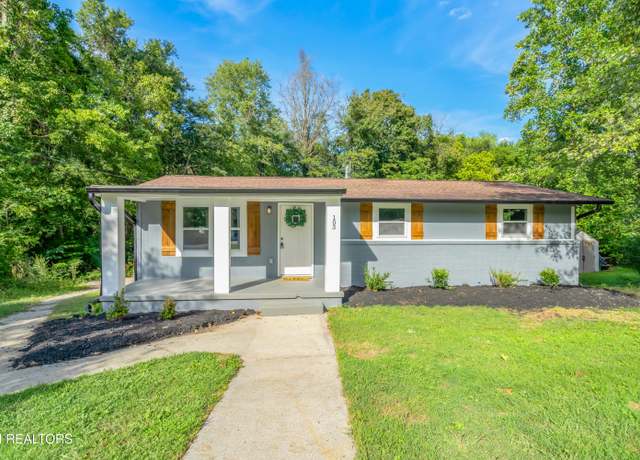 Property at 103 Houston Ave, Oak Ridge, TN 37830, 3 beds, 1 bath