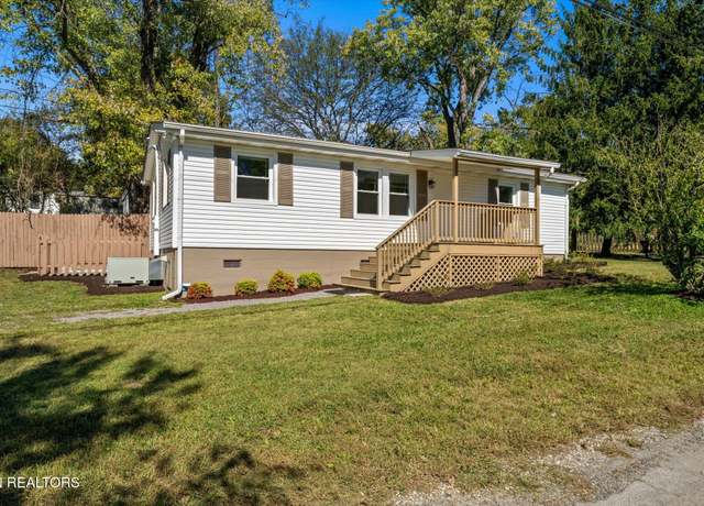 Property at 513 Homer Ave, Rockford, TN 37853, 3 beds, 1.5 baths
