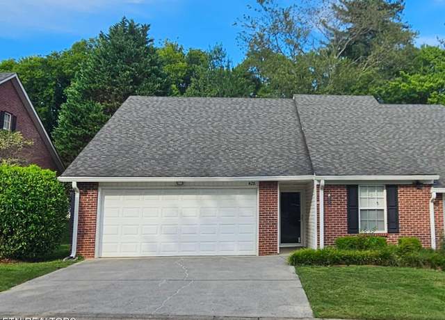 Property at 428 Brookshire Way, Knoxville, TN 37923, 3 beds, 3 baths