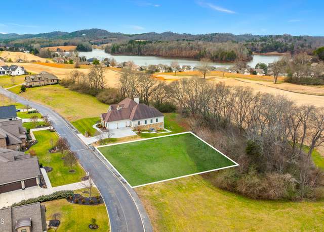 Property at 215 Watercrest Dr, Vonore, TN 37885