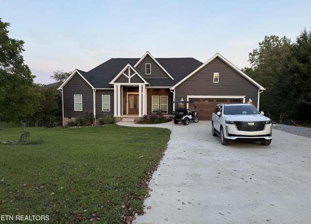 Property at 400 Melody Ln, New Tazewell, TN 37825, 3 beds, 2 baths