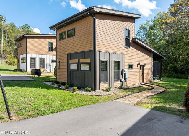 Property at 984 Goose Gap Road Unit 2, Sevierville, TN 37876, 1 bed, 1.5 baths