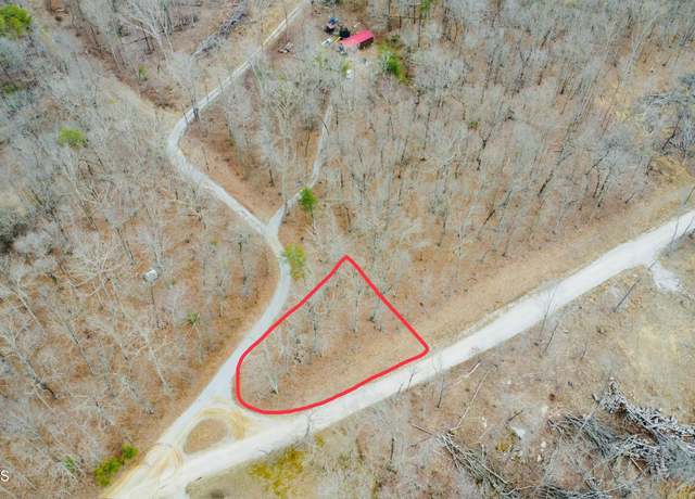Property at 1 Diane Cir, Crossville, TN 38572