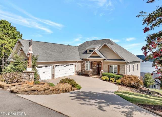 Property at 140 Lake Vista Dr, Greenback, TN 37742, 4 beds, 3 baths