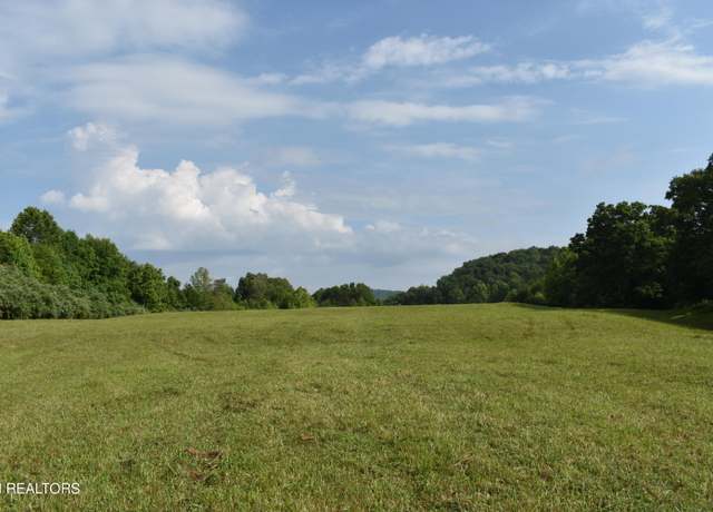 Property at 423 N 10th St, Middlesboro, KY 40965