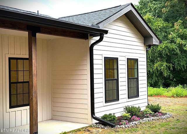 Property at 1146 Moodyville Loop, Byrdstown, TN 38549, 3 beds, 2 baths