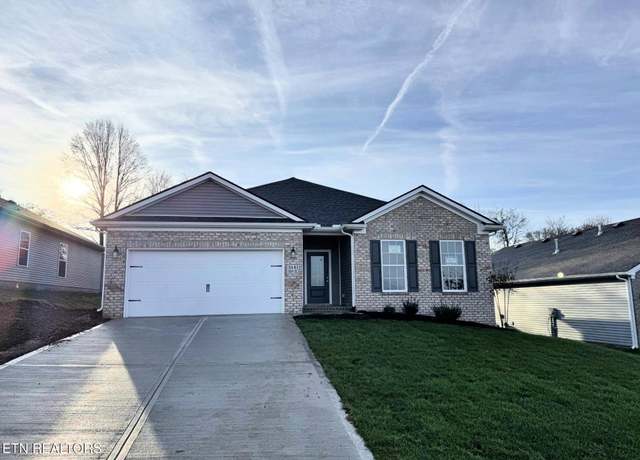 Property at 3541 Crimson Cir, Maryville, TN 37801, 3 beds, 2 baths