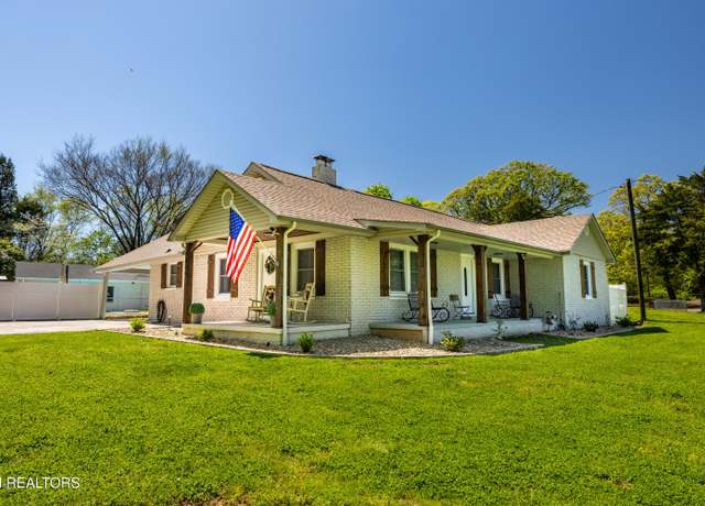 Property at 5825 Old Central Avenue Pike, Knoxville, TN 37912, 4 beds, 3 baths