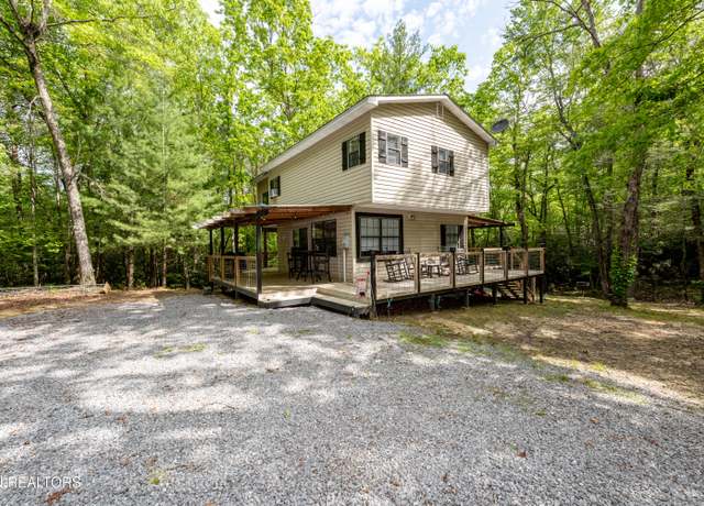 Property at 6228 Bear Rd, Tallassee, TN 37878, 2 beds, 1 bath