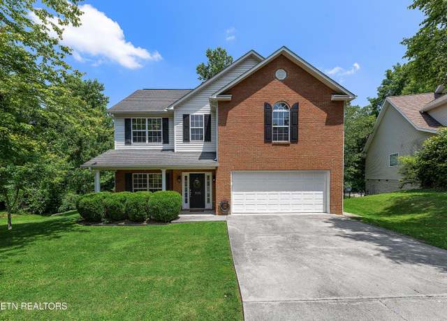 Property at 3132 Gose Cove Ln, Knoxville, TN 37931, 3 beds, 2.5 baths