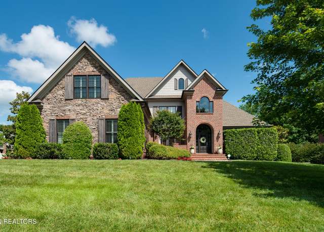 Property at 1538 Wembley Hills Rd, Knoxville, TN 37922, 4 beds, 3.5 baths