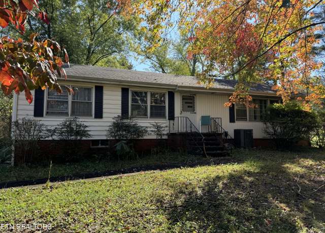 Property at 2938 US Hwy 411 S, Maryville, TN 37801, 3 beds, 1.5 baths