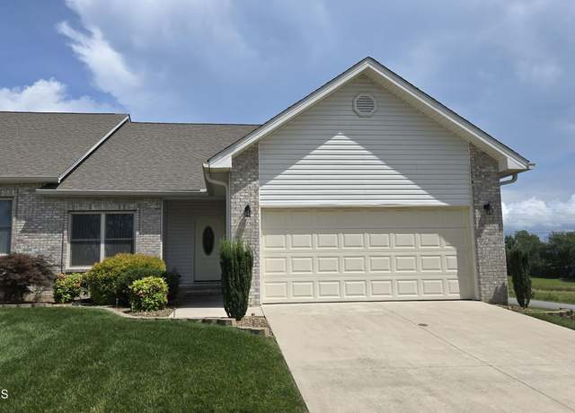 Property at 292 Woodgate Dr, Crossville, TN 38571, 3 beds, 2 baths