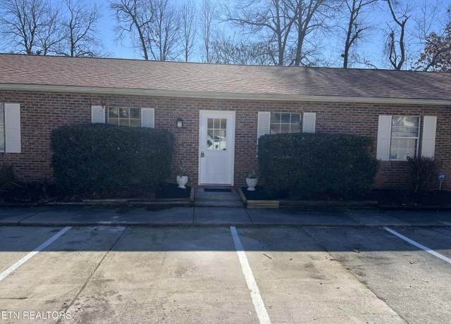Property at 2048 Belle Terra Rd, Knoxville, TN 37923, 2 beds, 1.5 baths
