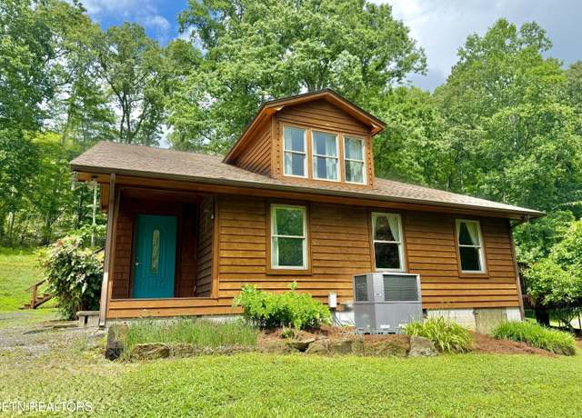 Property at 360 Sequoyah Rd, Andersonville, TN 37705, 3 beds, 2.5 baths