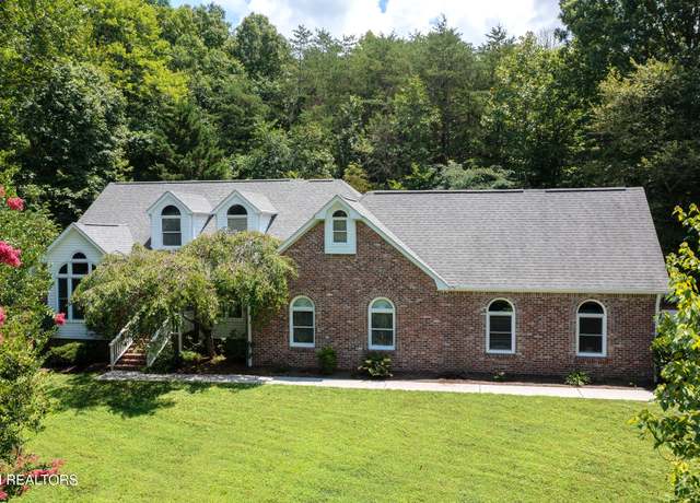 Property at 3008 Williams Rd, Knoxville, TN 37932, 3 beds, 3 baths