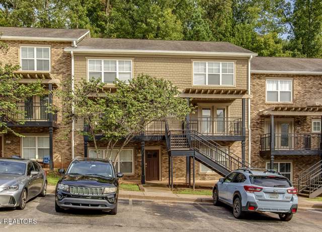 Property at 3914 Cherokee Woods Way #104, Knoxville, TN 37920, 3 beds, 3 baths