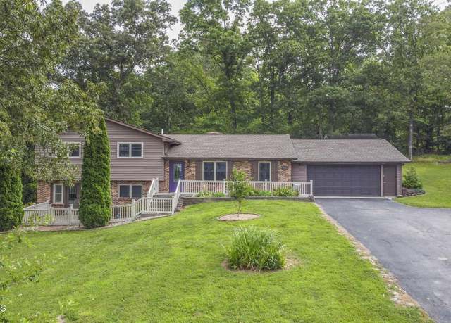 Property at 947 Lawnville Rd, Kingston, TN 37763, 3 beds, 2.5 baths
