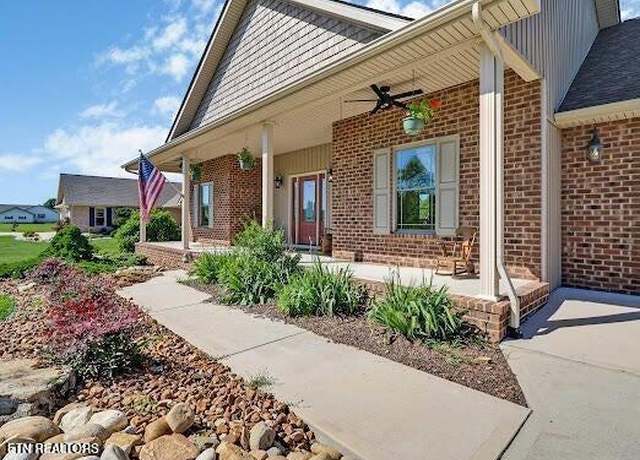 Property at 233 Copper Pt, Crossville, TN 38555, 3 beds, 2 baths