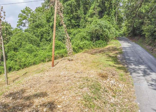 Property at 262 Ballfield Rd, Oakdale, TN 37829