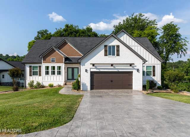 Property at 9401 Shirley Ann Rd, Kodak, TN 37764, 3 beds, 3.5 baths