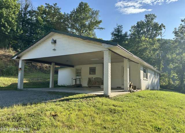 Property at 5075 Us-25e, Tazewell, TN 37879, 3 beds, 2 baths