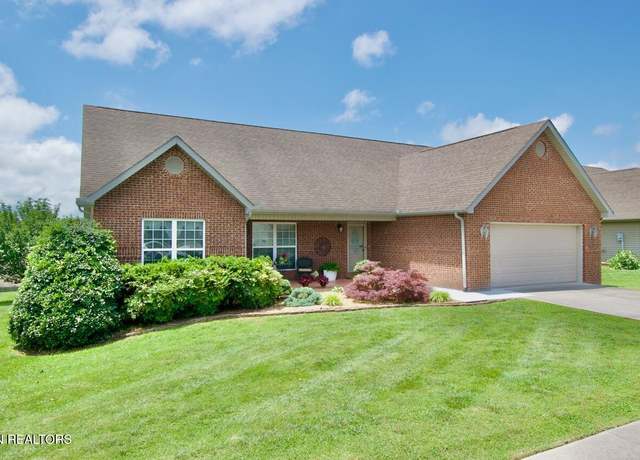 Property at 2727 Barsha Fields Ln, Maryville, TN 37804, 3 beds, 2 baths